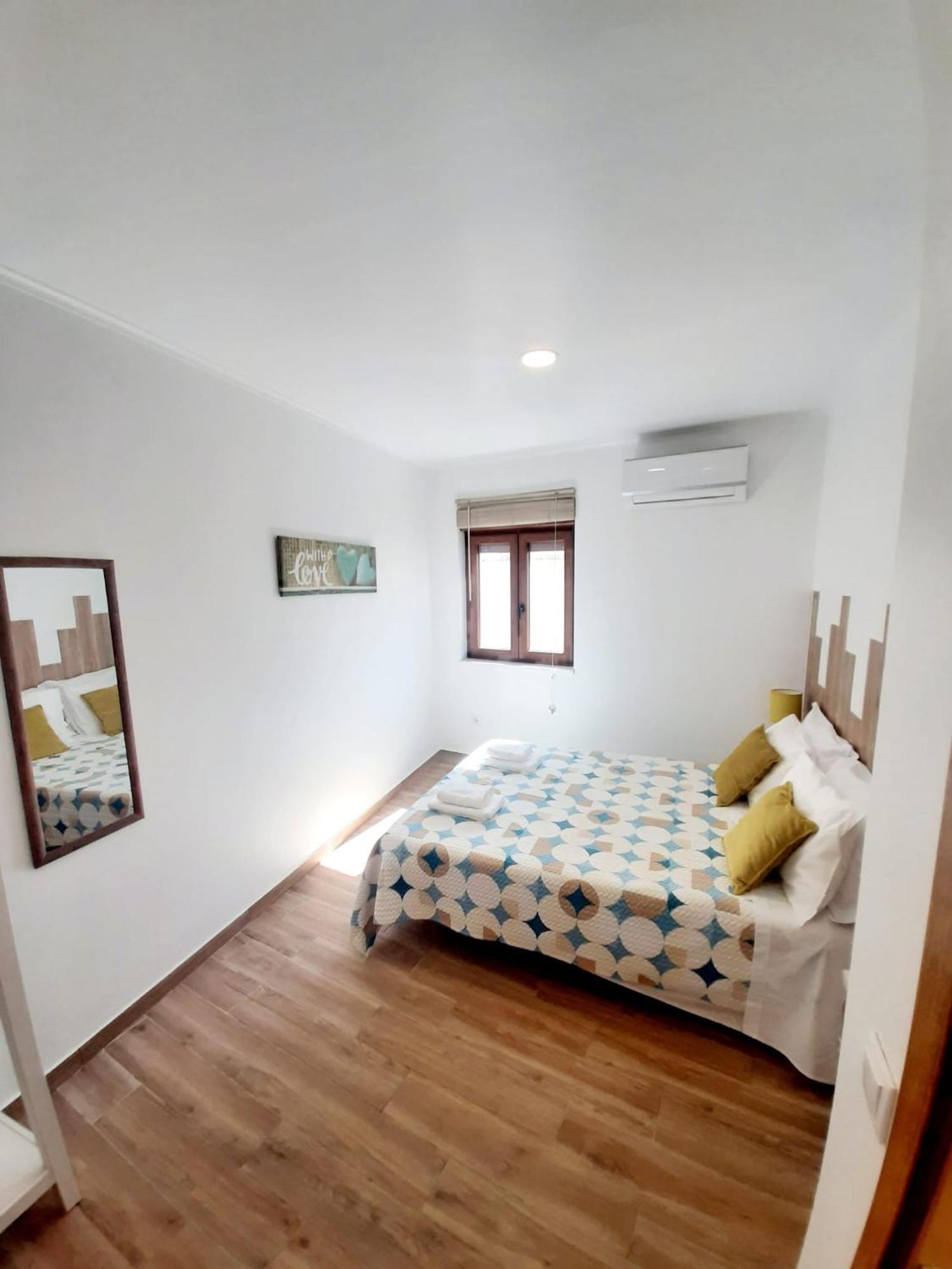 Casa Barbara - No Centro Historico De Aljezur 빌라 외부 사진